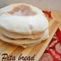 Pita bread recipe - how to make pita pockets